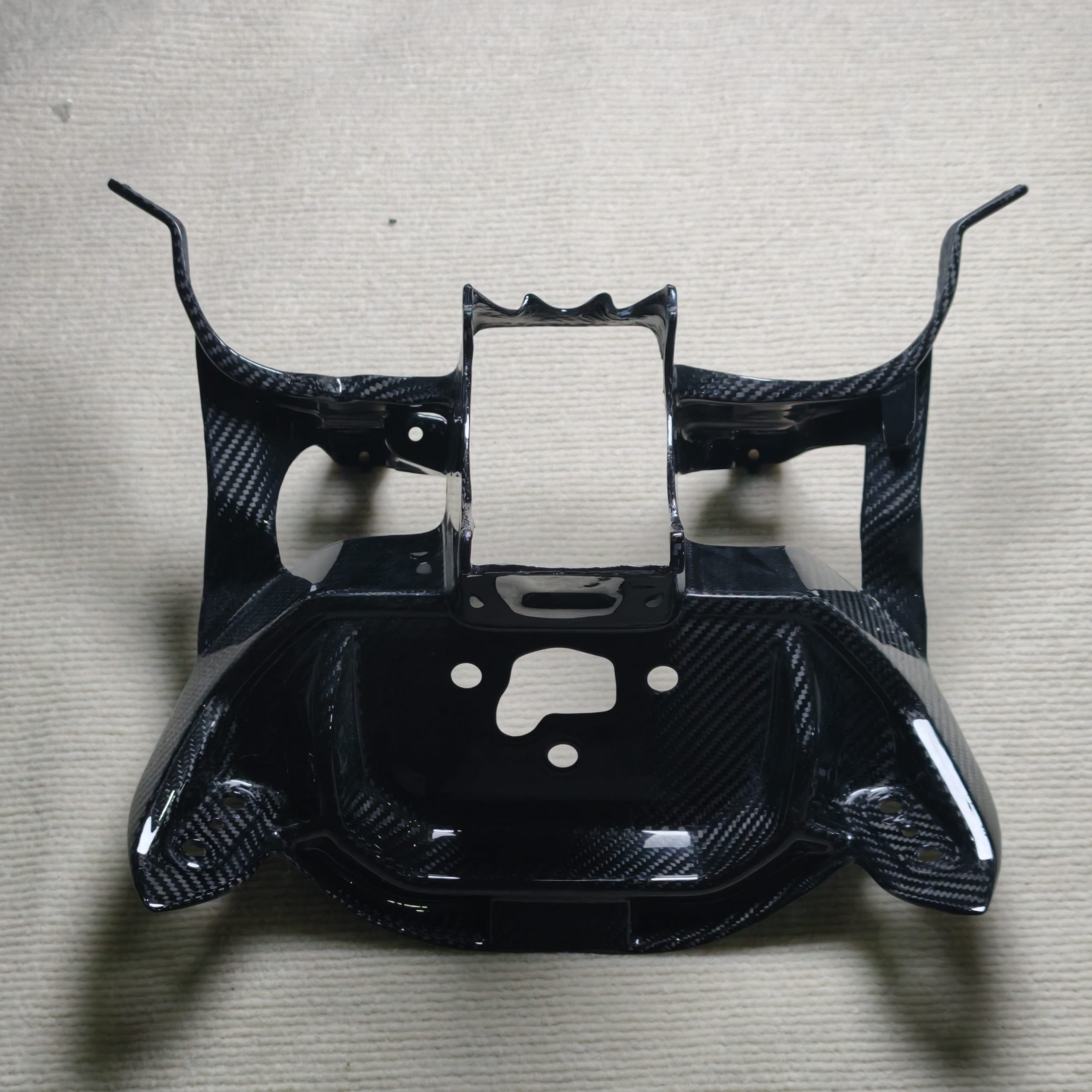 MenzCarbon 3K Dry Carbon Fiber Gloss Instrument Panel for BMW M1000RR 2020-2024 Street Edition